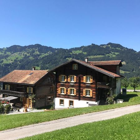 Latura - 3.5 Zimmerwohnung Fuer 4 Personen, 80M2 Buchen im Prattigau Exterior photo