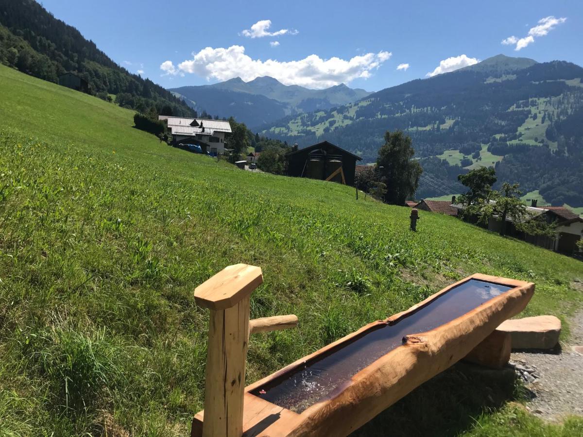 Latura - 3.5 Zimmerwohnung Fuer 4 Personen, 80M2 Buchen im Prattigau Exterior photo